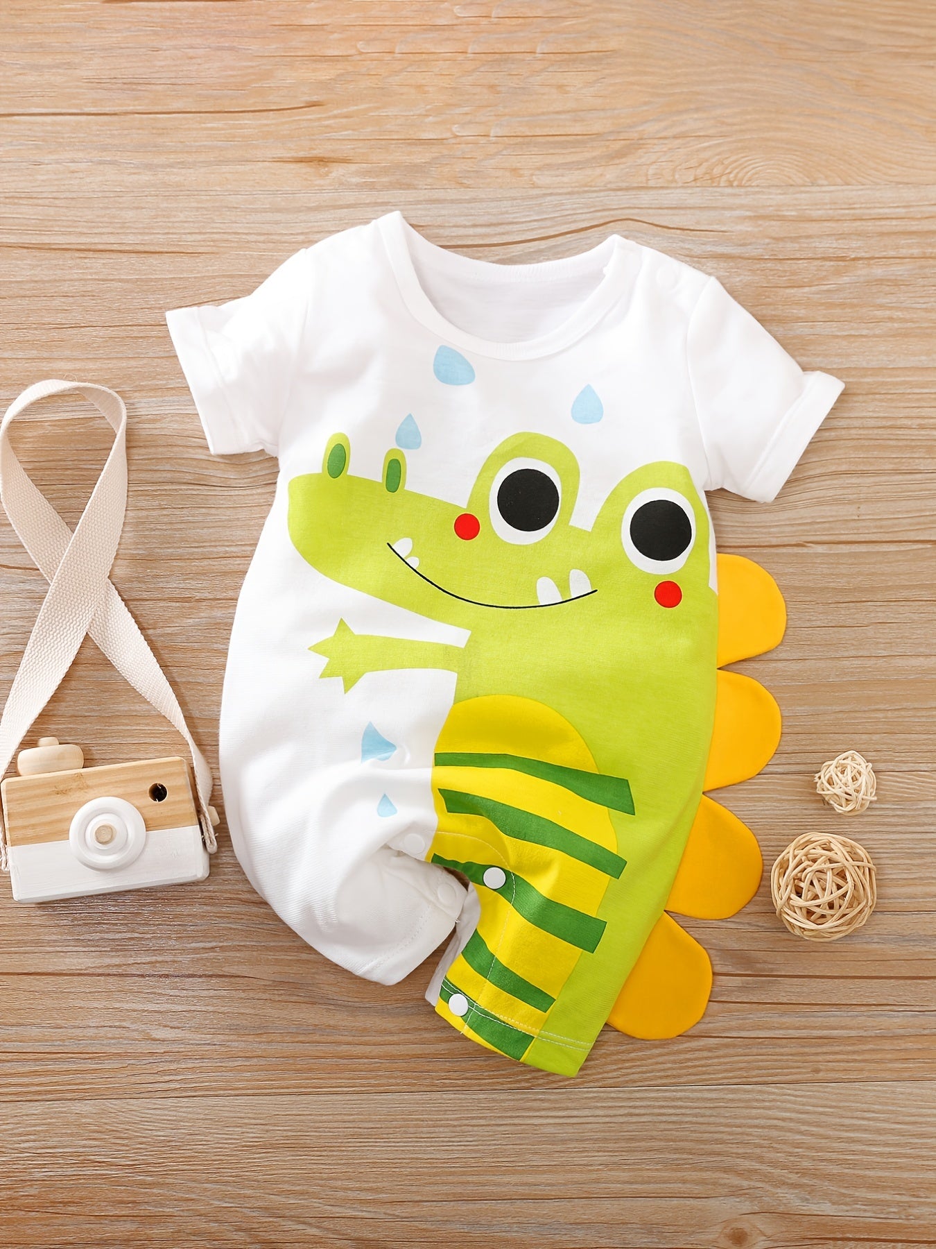 Baby Boys' Short Sleeve Romper Jumpsuit - Cute Cartoon Crocodile Print, White & Blue Trim, Breathable Summer Outfit, Easy Hand Wash Care, Regular Fit Infant Clothing, Baby Boy Outfits, Spring Infant Wear, Soft Texture Materia