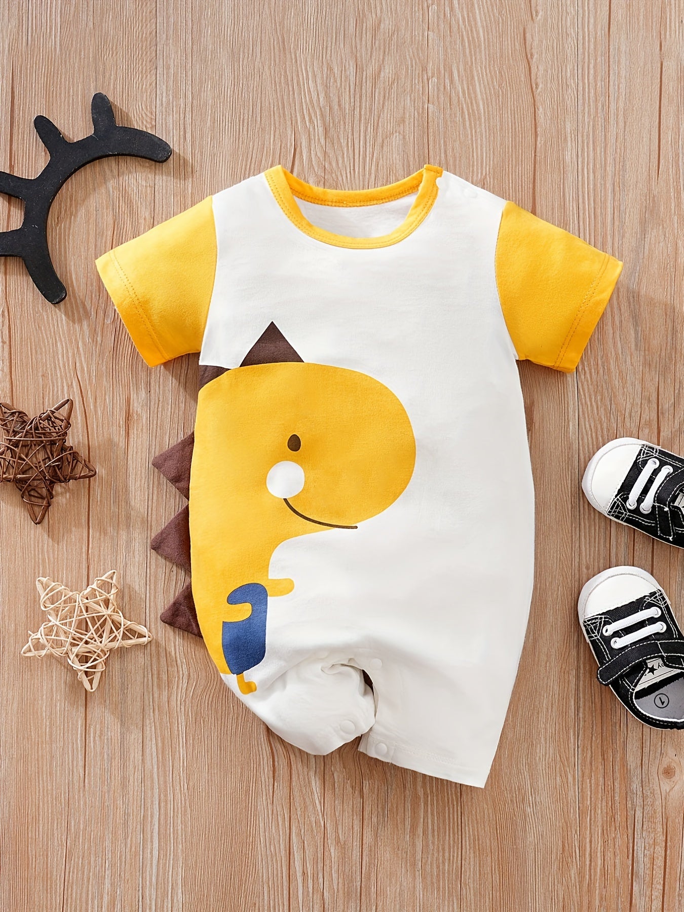 Baby Boys' Short Sleeve Romper Jumpsuit - Cute Cartoon Crocodile Print, White & Blue Trim, Breathable Summer Outfit, Easy Hand Wash Care, Regular Fit Infant Clothing, Baby Boy Outfits, Spring Infant Wear, Soft Texture Materia