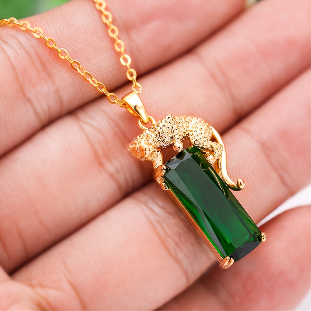 1pc Stylish Leopard Print Pendant Necklace - Bold Animal Design with Golden-Tone Copper, Synthetic Stone Accent, Perfect for Weddings & Formal Events, Ideal Gift for Men and Women, Formal Jewelry|Bold Statement Piece|Golden-T