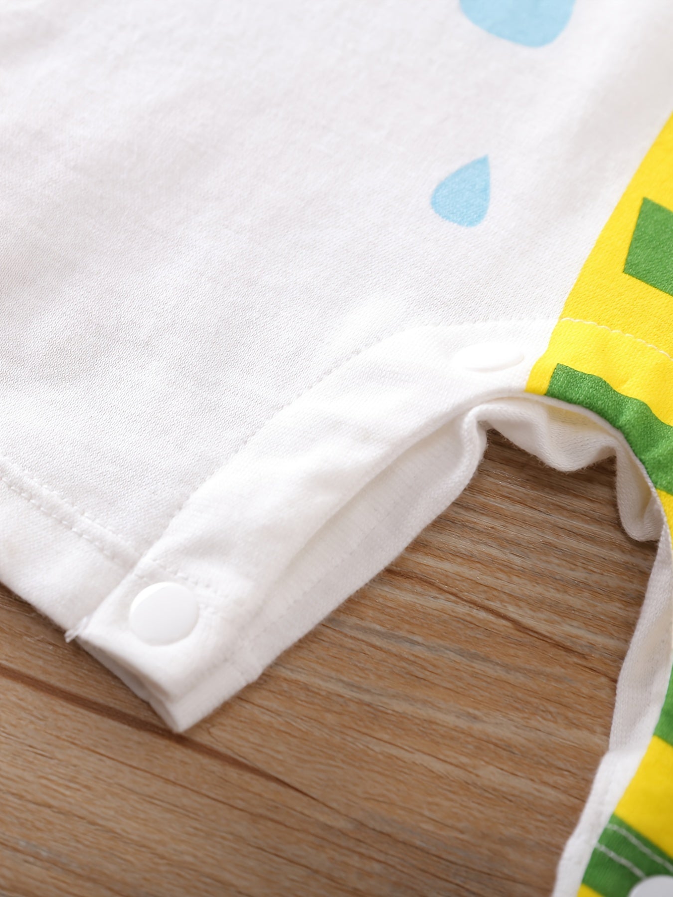 Baby Boys' Short Sleeve Romper Jumpsuit - Cute Cartoon Crocodile Print, White & Blue Trim, Breathable Summer Outfit, Easy Hand Wash Care, Regular Fit Infant Clothing, Baby Boy Outfits, Spring Infant Wear, Soft Texture Materia