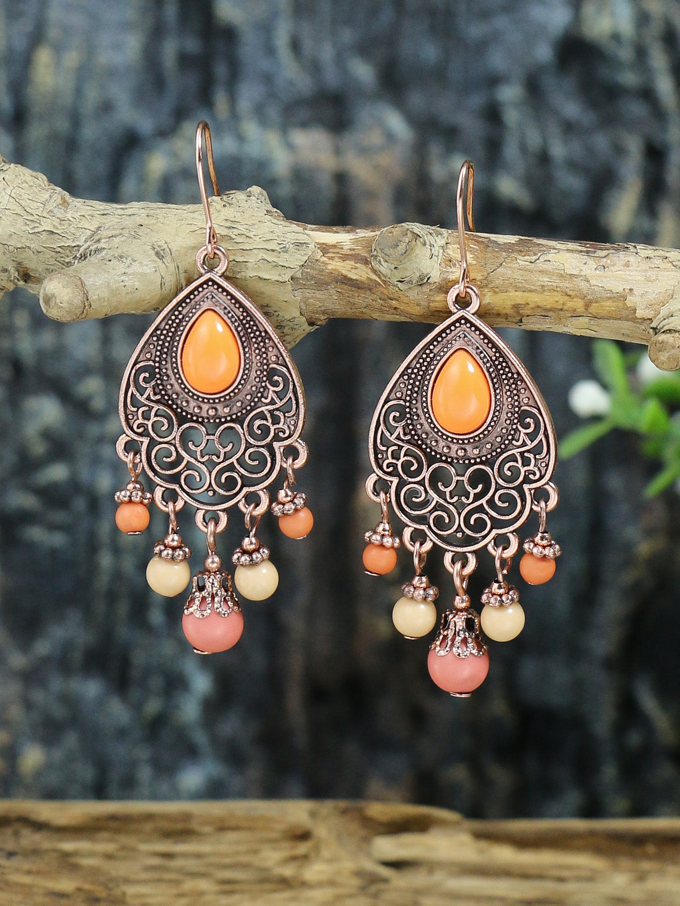 1 Pair Vintage Champagne Geometric Hollow Pendant Turquoise Beaded Tassel Earrings