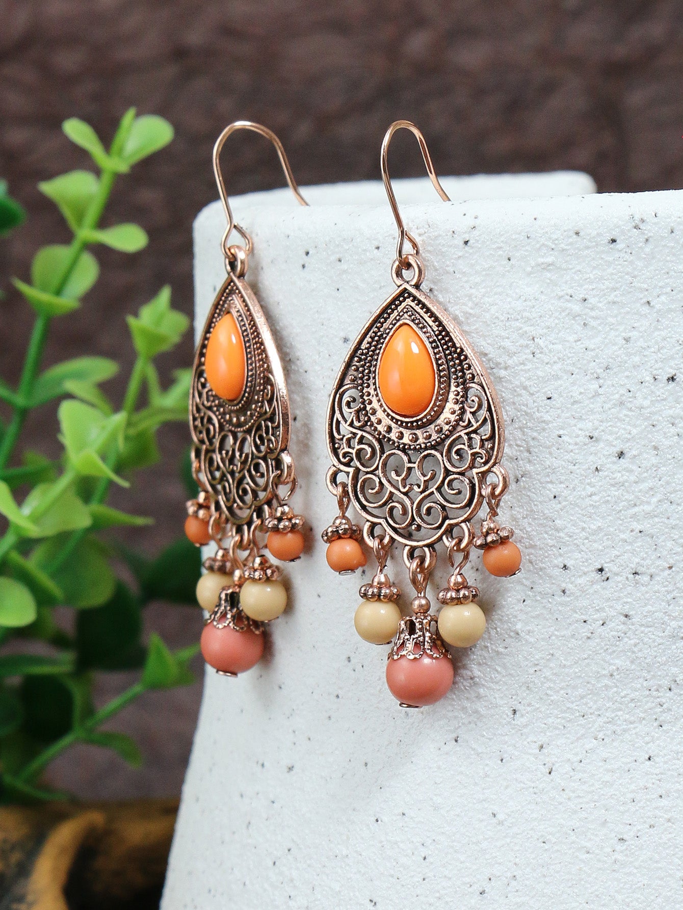 1 Pair Vintage Champagne Geometric Hollow Pendant Turquoise Beaded Tassel Earrings