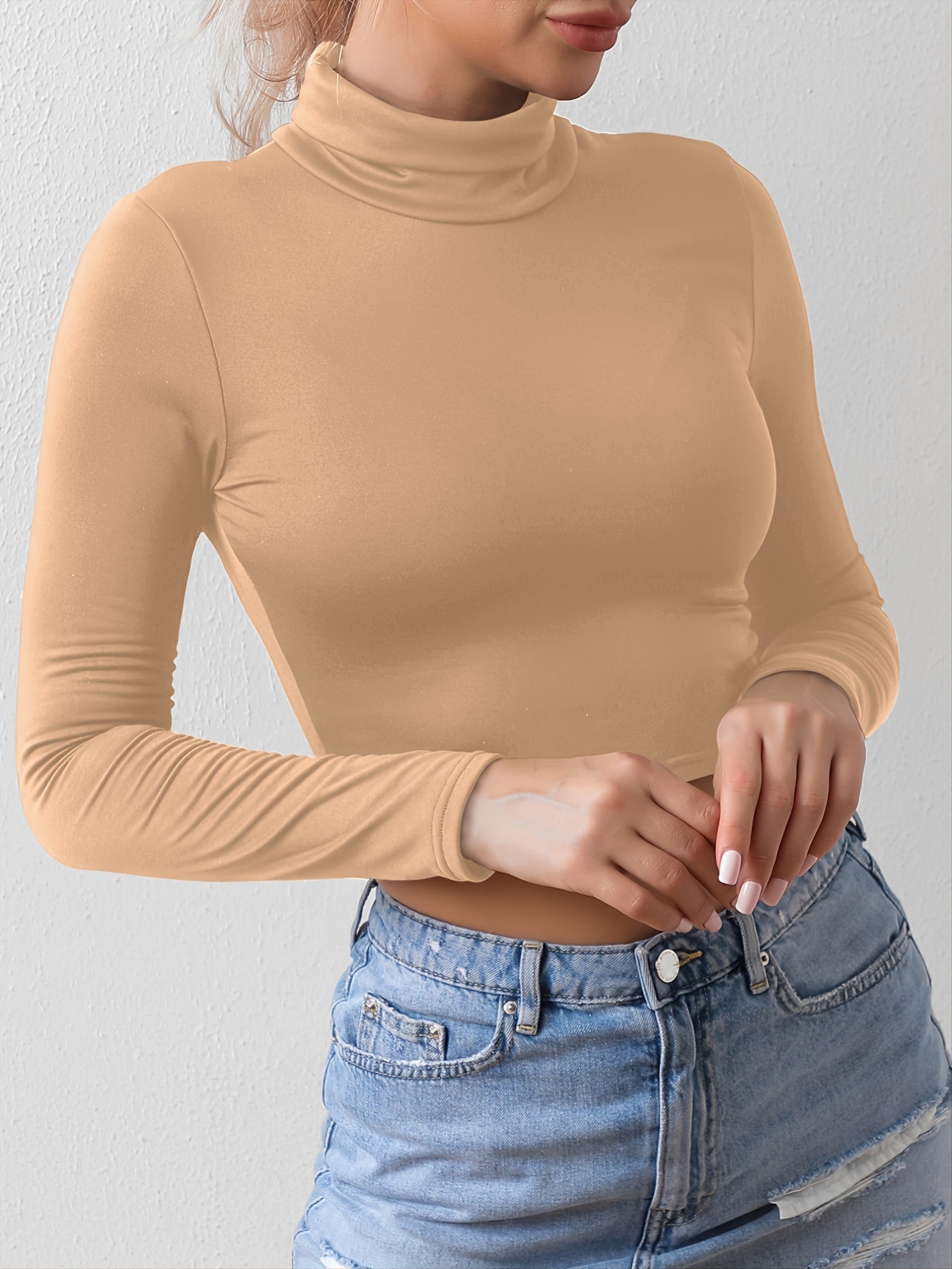 Sexy Short Top with Navel Exposure - European and American Fashion Women's 2205