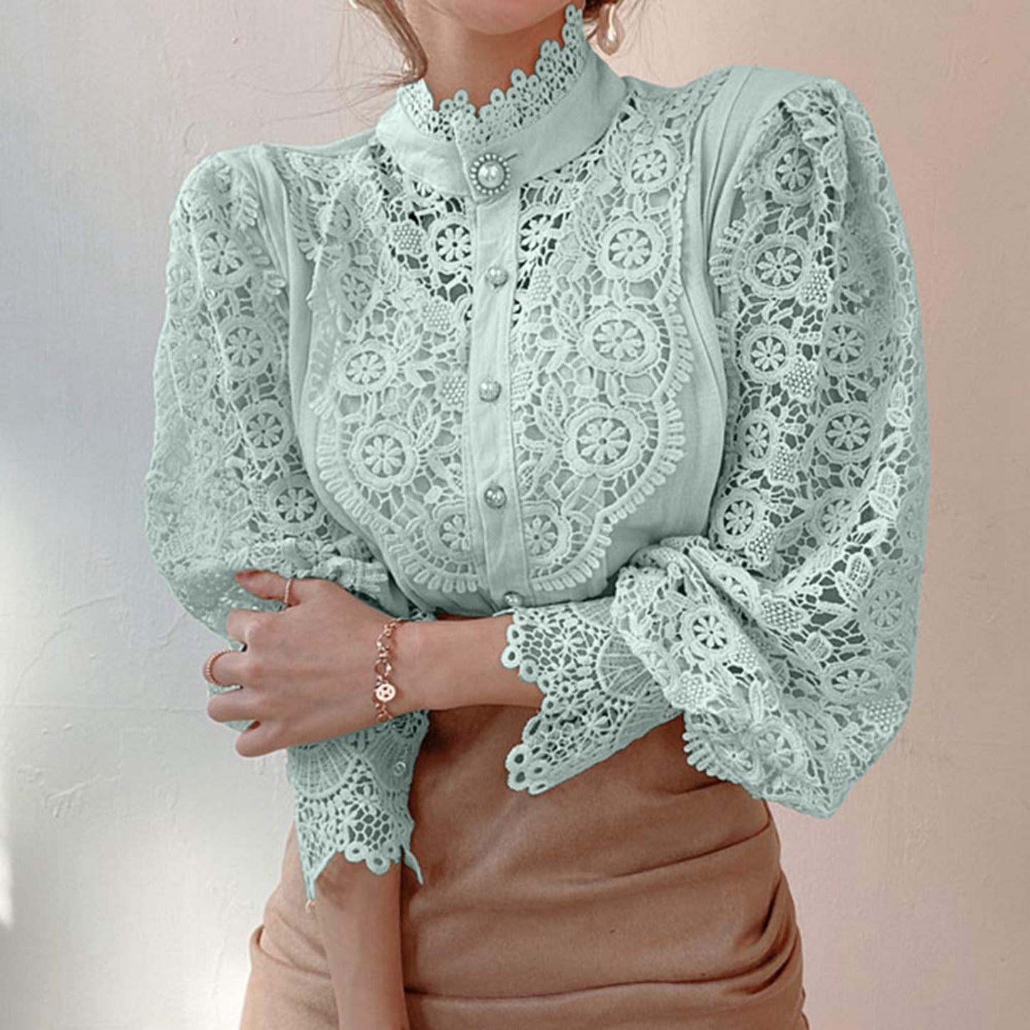 Ladies' Victorian-style Pearl Button Shirt, Lace Puff Sleeve Cute Commuter Casual Top